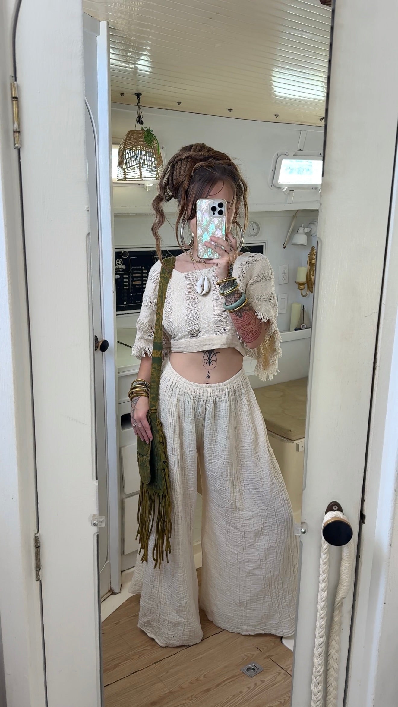 The Herbalist • Messenger Bag