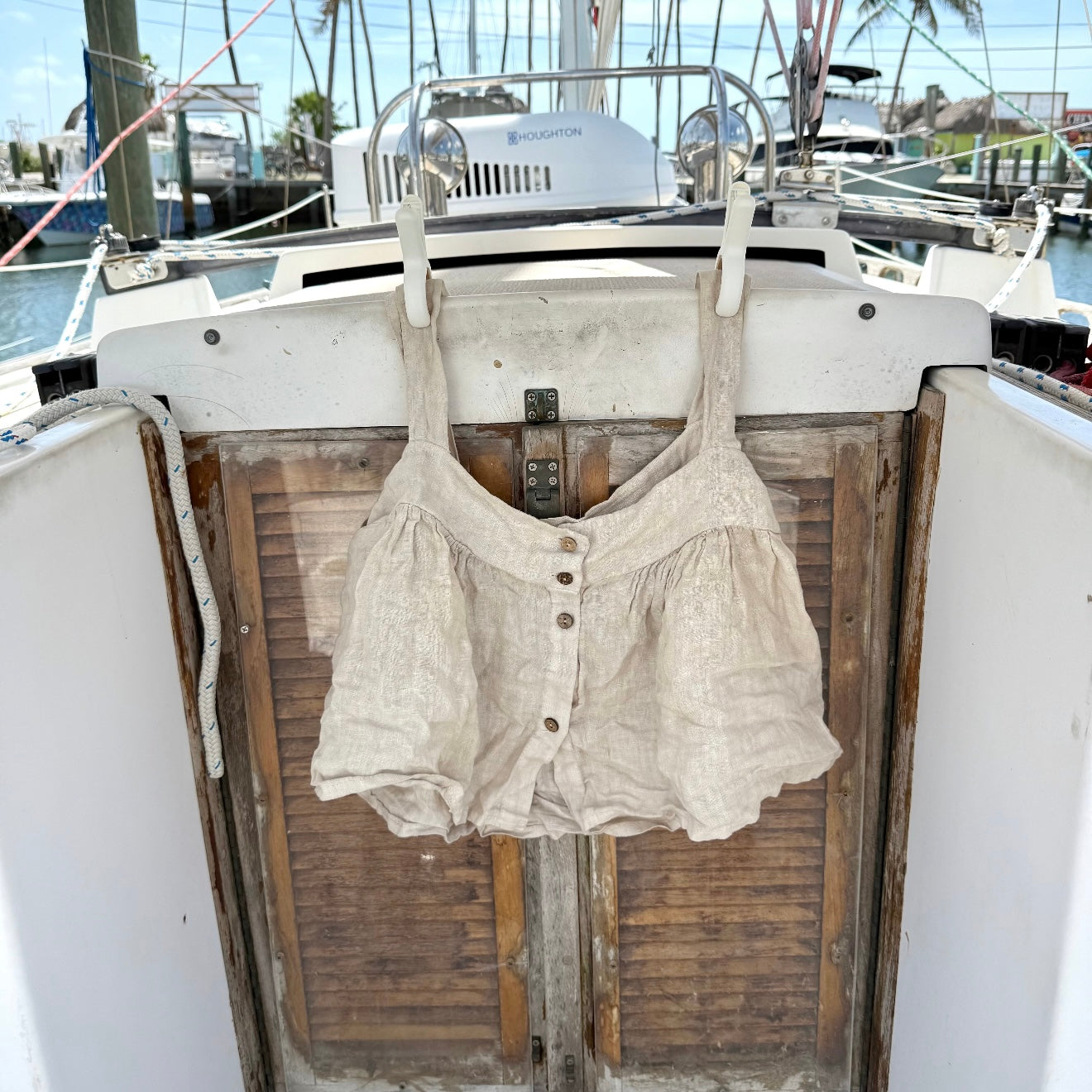 Doll • Linen Crop Top