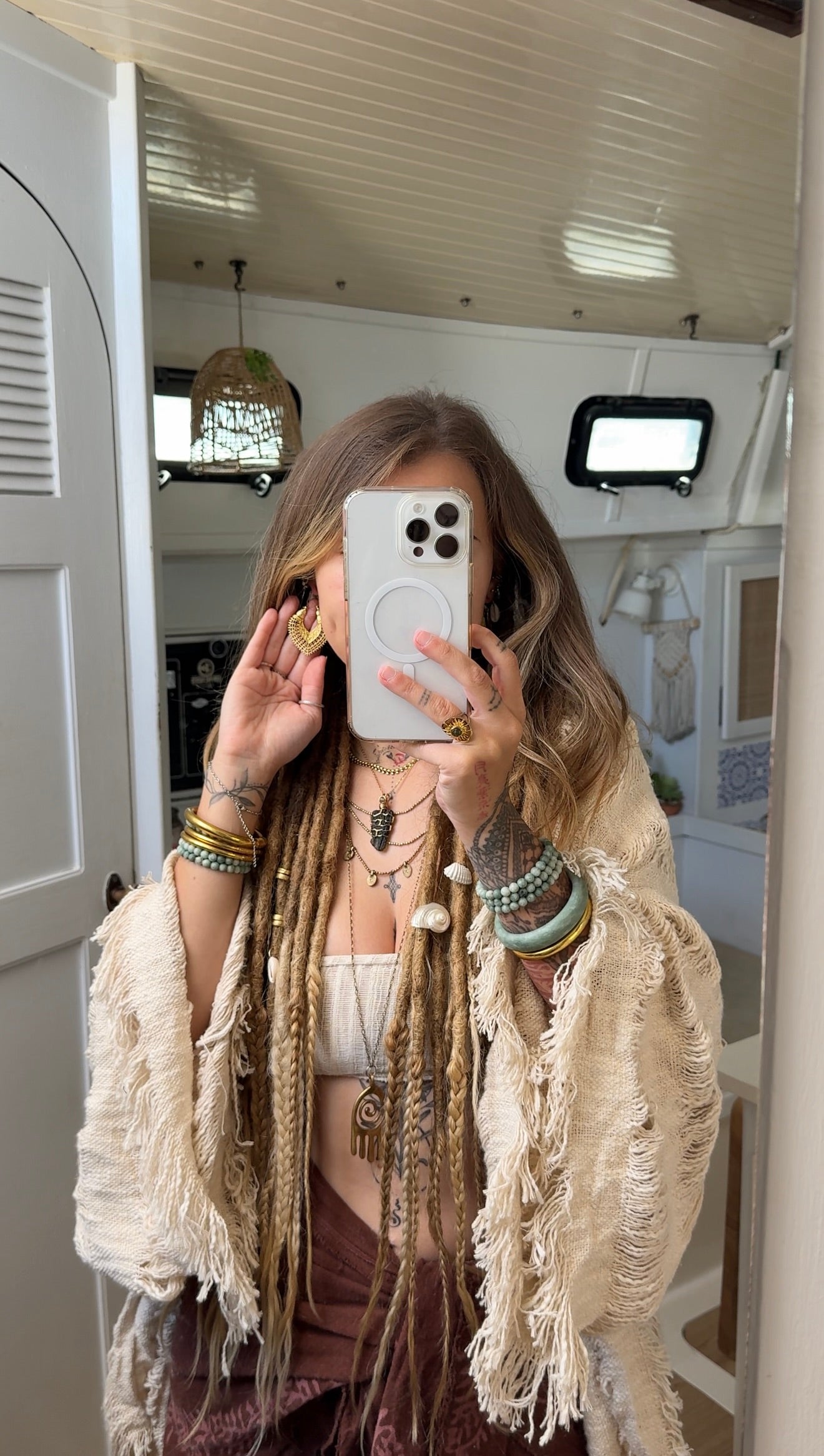 Cove • Brass Hoops