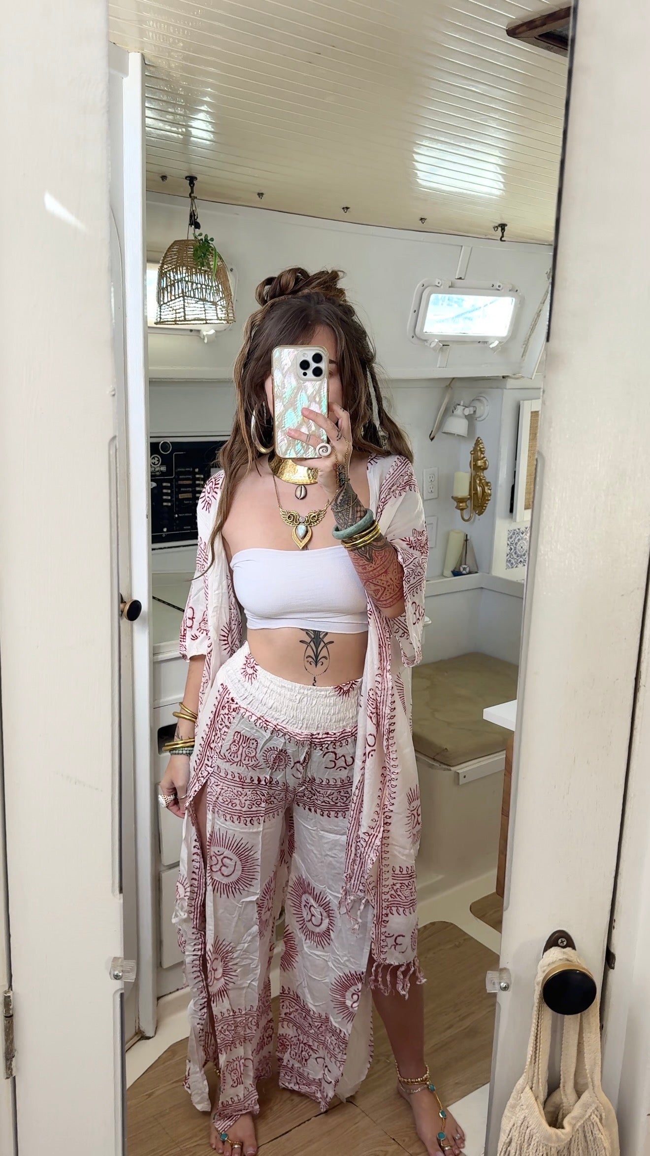 Deity Love • Flowy Pants