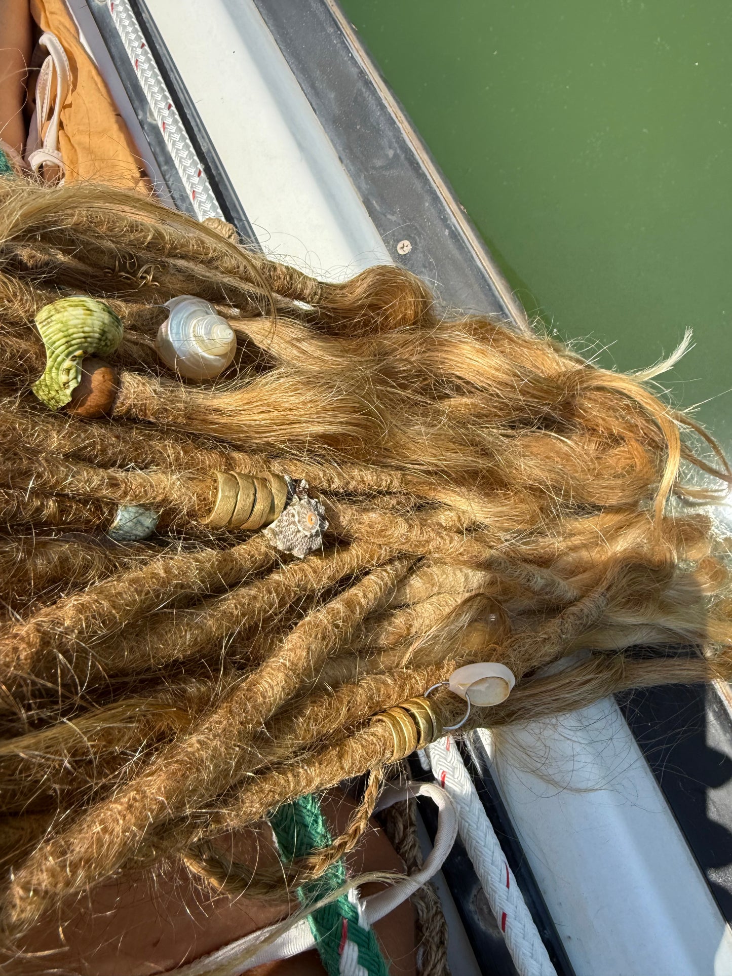 Loc Treasure • Stackable Loc Bead