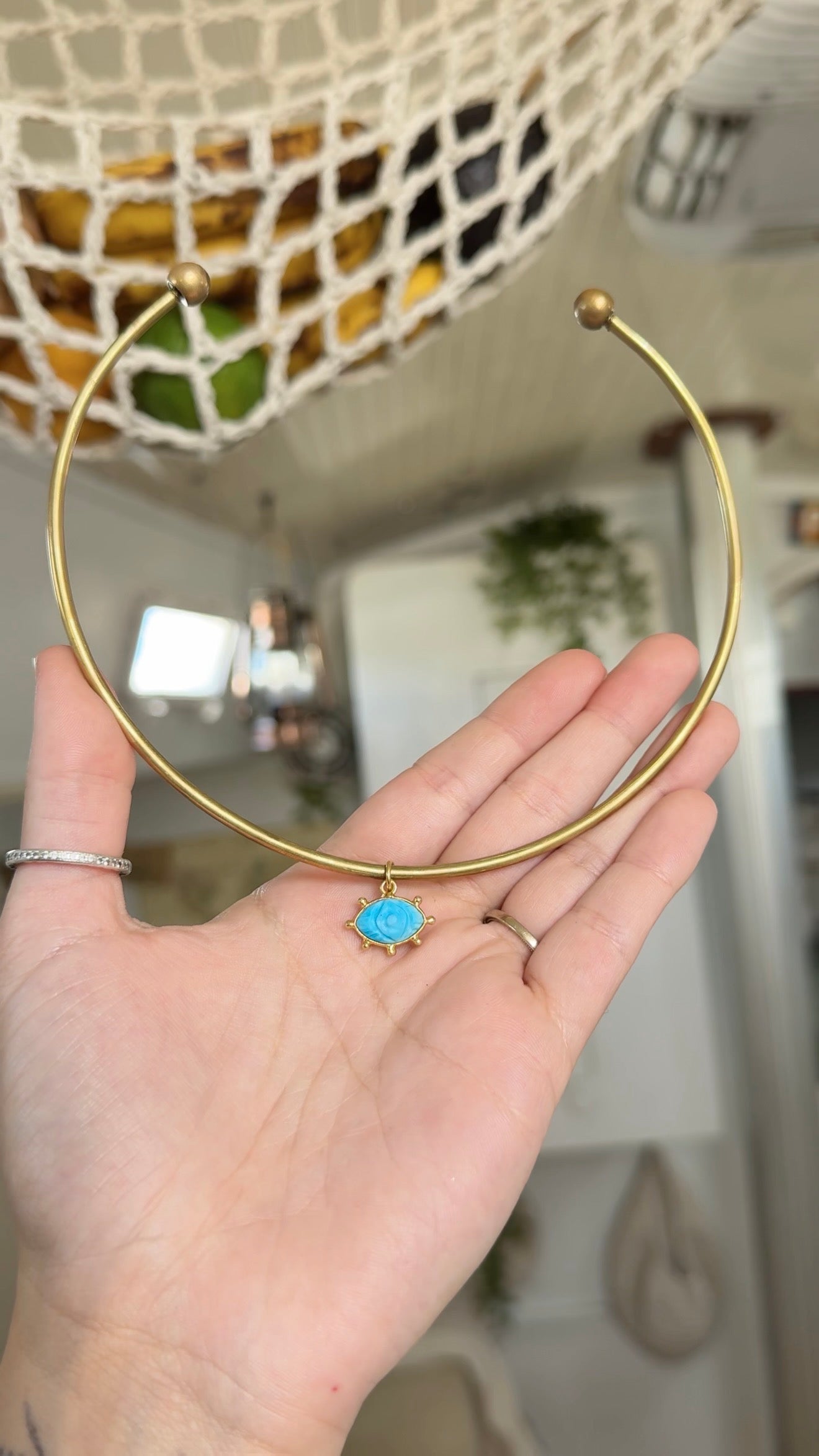 Effortless Neckpiece • Diy add a Pendant