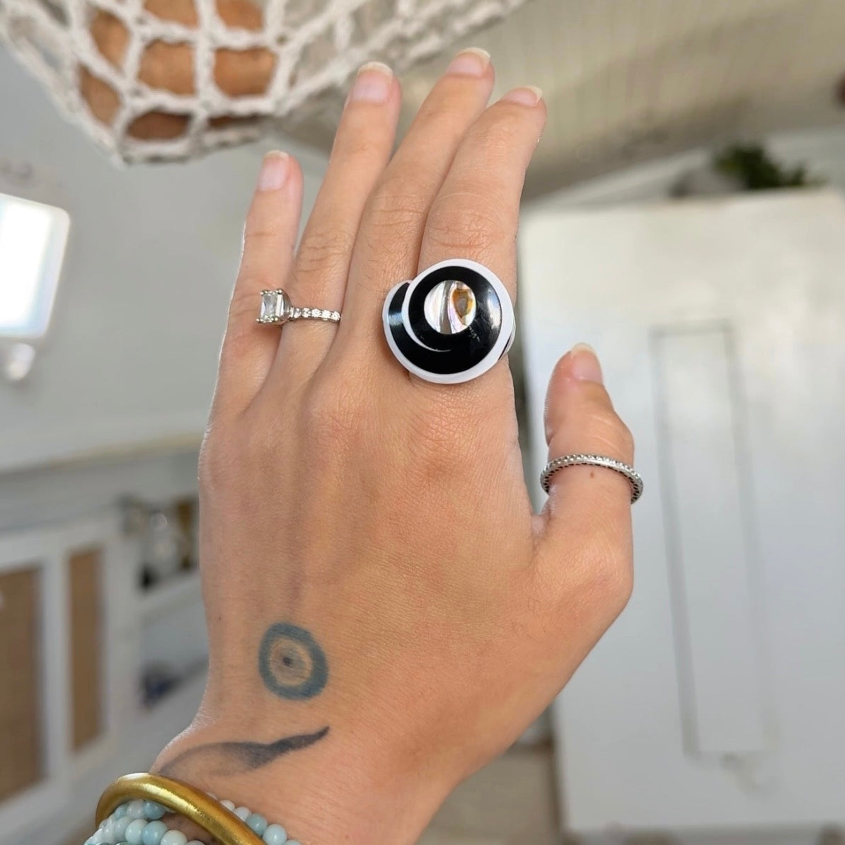 Balance • Shell Ring
